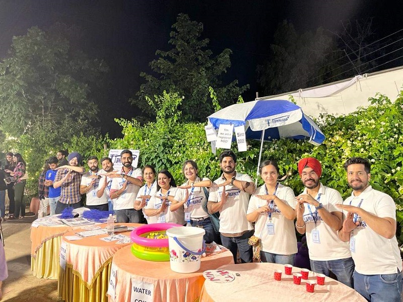 LA FETE – A Fundraiser Stall